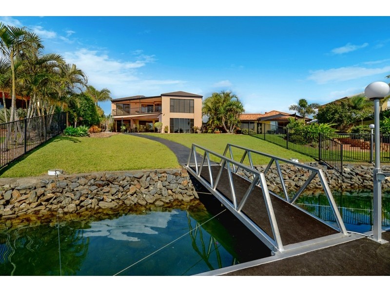 45 Lee-Anne Crescent, Helensvale QLD 4212
