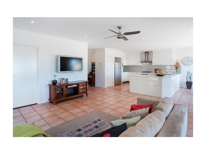 31 Glenwater Crescent, Helensvale QLD 4212