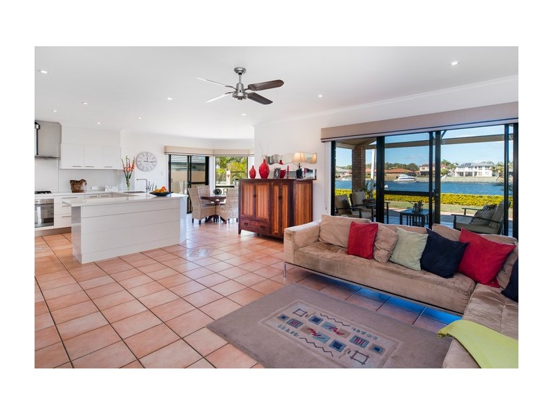 31 Glenwater Crescent, Helensvale QLD 4212
