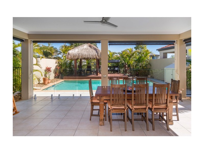 2546 Gracemere Circuit West, Hope Island QLD 4212