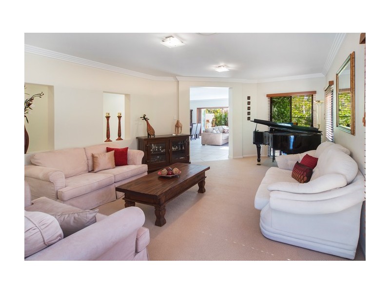 2546 Gracemere Circuit West, Hope Island QLD 4212