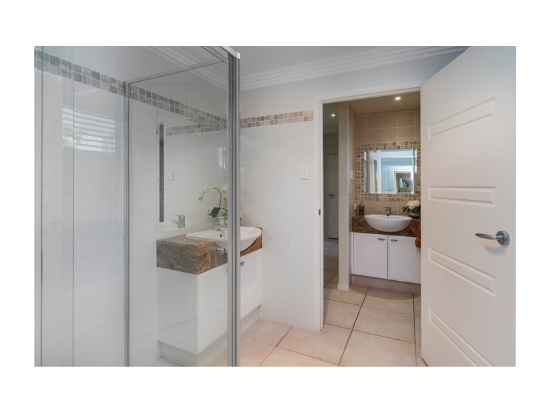 2546 Gracemere Circuit West, Hope Island QLD 4212