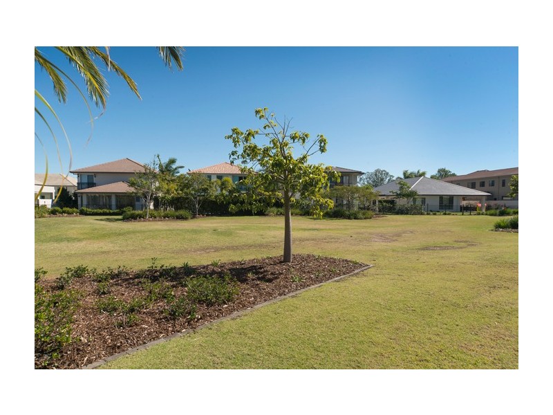 2546 Gracemere Circuit West, Hope Island QLD 4212