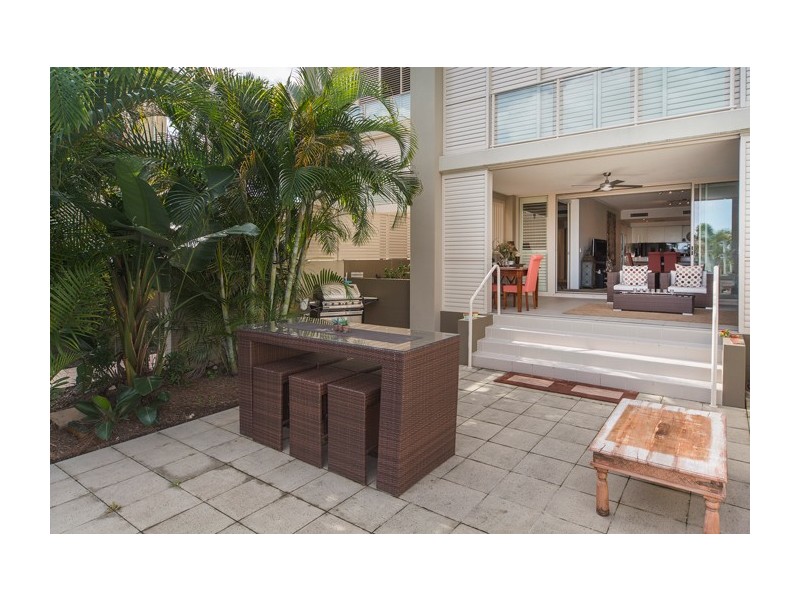 1716 Rialto Quay Drive, Stillwater Apartments, Hope Island QLD 4212