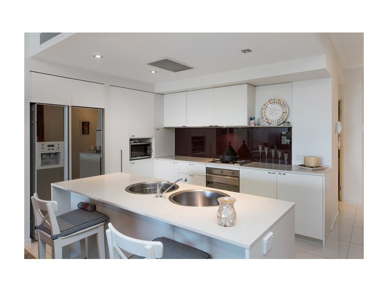 1716 Rialto Quay Drive, Stillwater Apartments, Hope Island QLD 4212