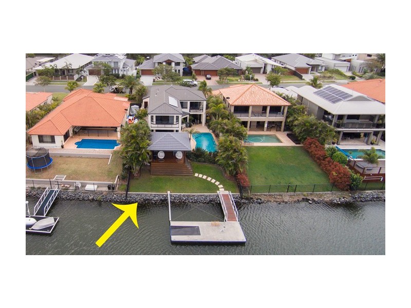 24 The Peninsula, Helensvale QLD 4212