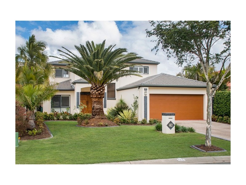 24 The Peninsula, Helensvale QLD 4212