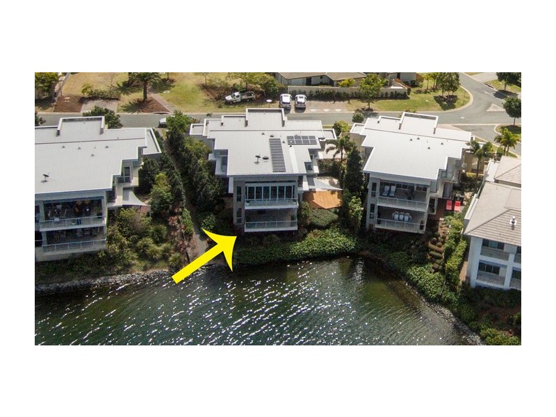 6082 Lugano Drive, Hope Island QLD 4212