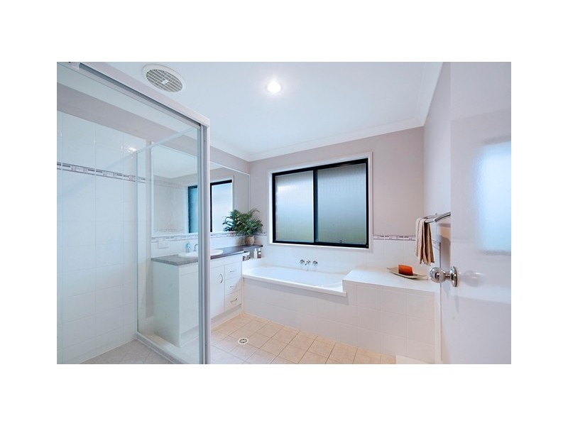 3 Lim Court, Upper Coomera QLD 4209