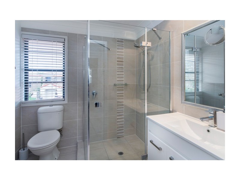 13/23 Santa Barbara Road, Hope Island QLD 4212