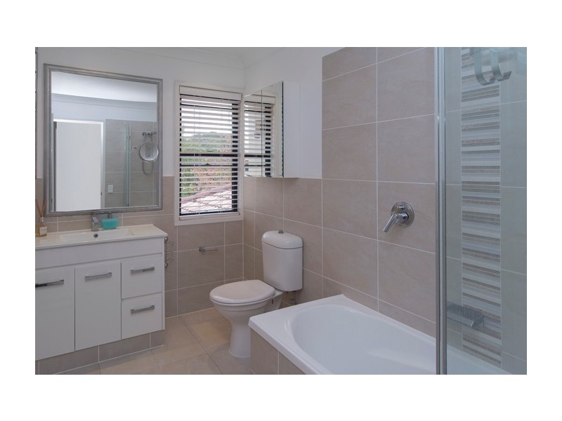 13/23 Santa Barbara Road, Hope Island QLD 4212