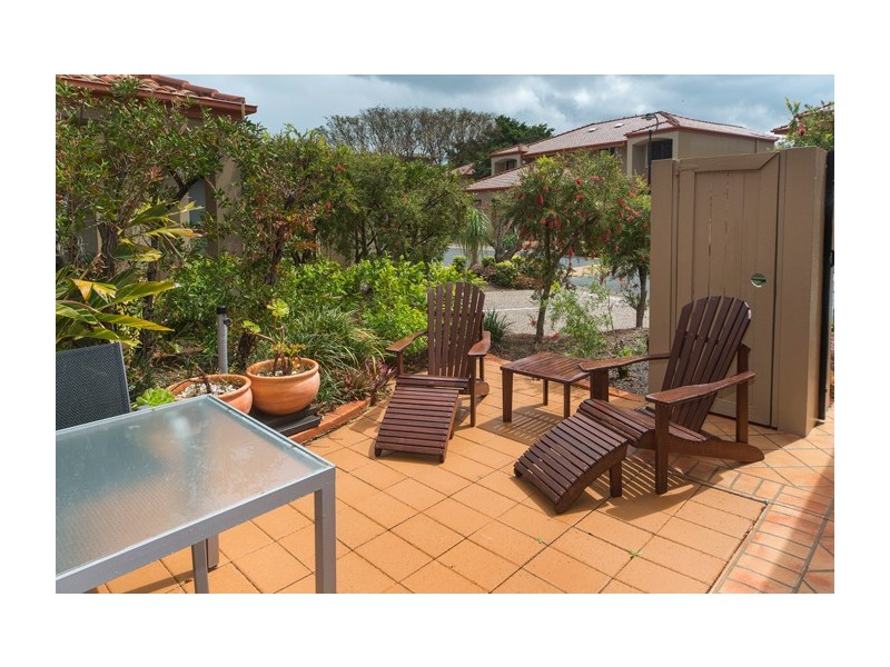 13/23 Santa Barbara Road, Hope Island QLD 4212
