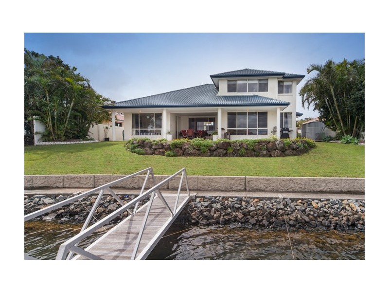 26 Champagne Boulevard, Helensvale QLD 4212
