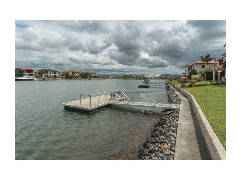 26 Champagne Boulevard, Helensvale QLD 4212
