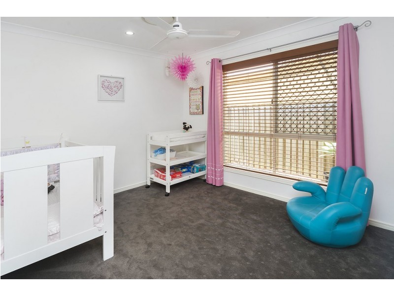 38a Sickle Avenue, Hope Island QLD 4212