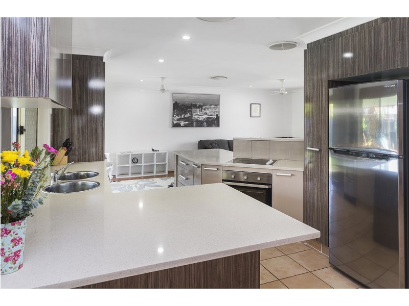 38a Sickle Avenue, Hope Island QLD 4212