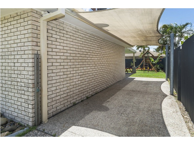 38a Sickle Avenue, Hope Island QLD 4212