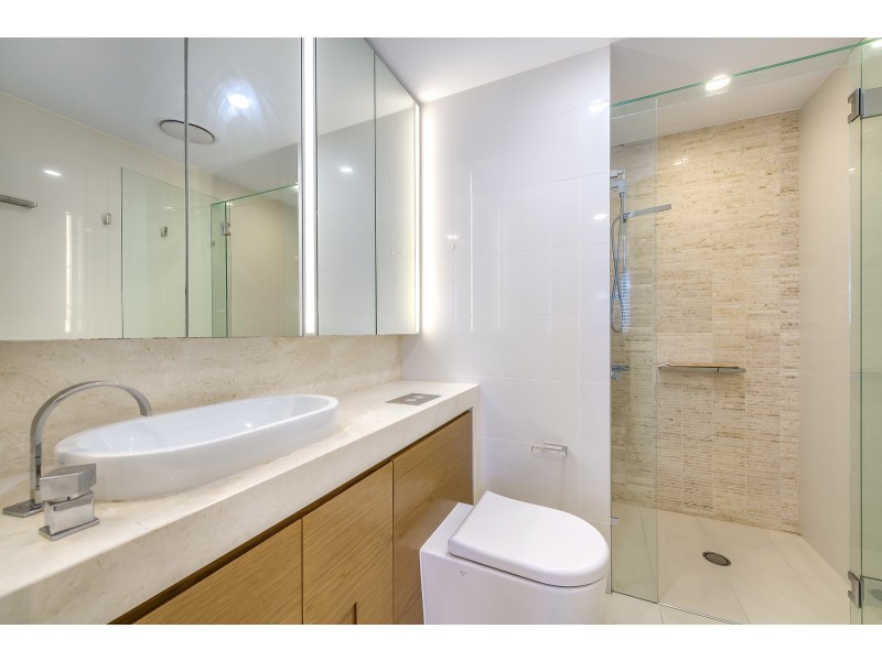 6204/6 Marina Promenade, Paradise Point QLD 4216