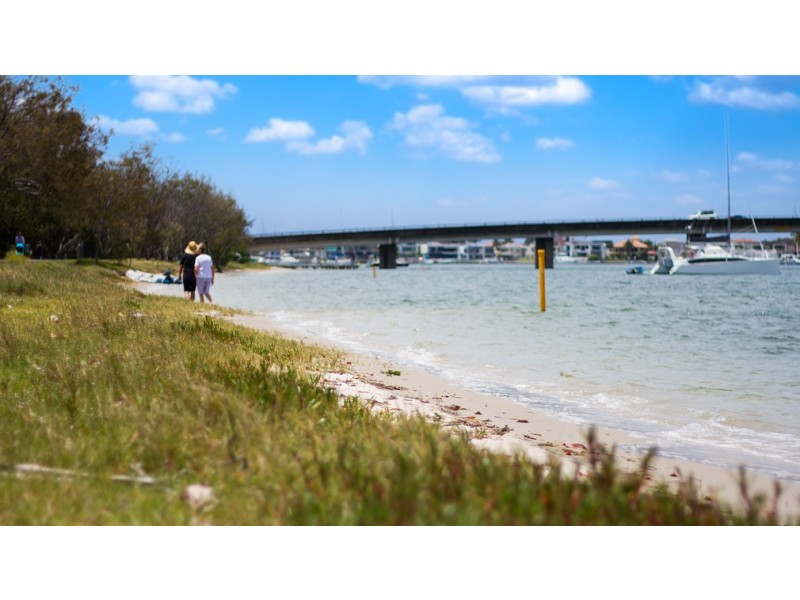 6204/6 Marina Promenade, Paradise Point QLD 4216