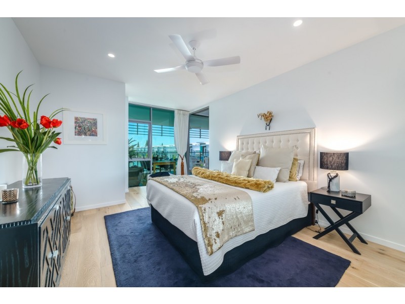 7202/2 Ephraim Island Parade, Paradise Point QLD 4216