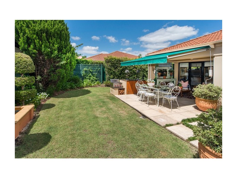 2003 Beaufort Way, Hope Island QLD 4212