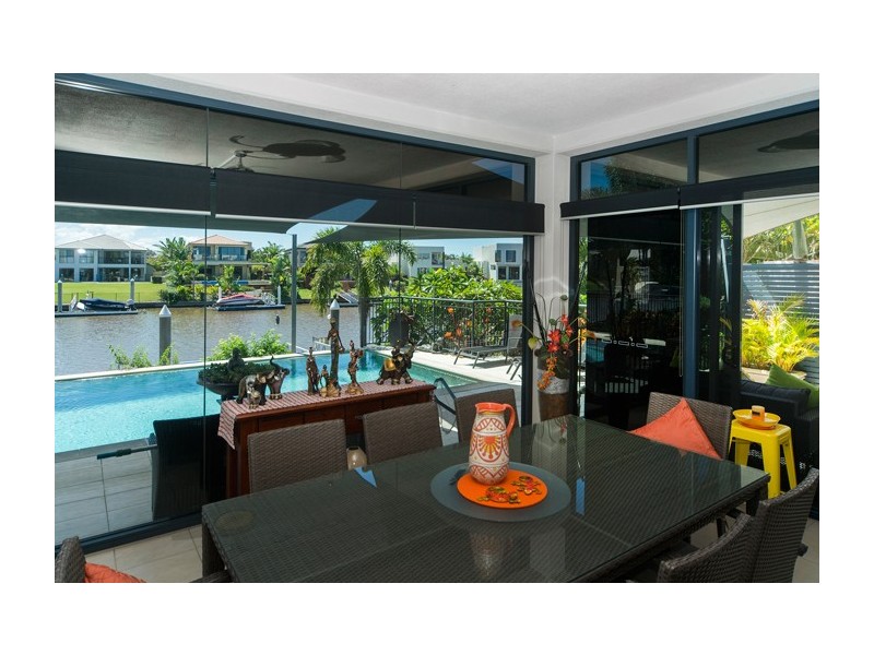 2159 Beaufort Way, Hope Island QLD 4212