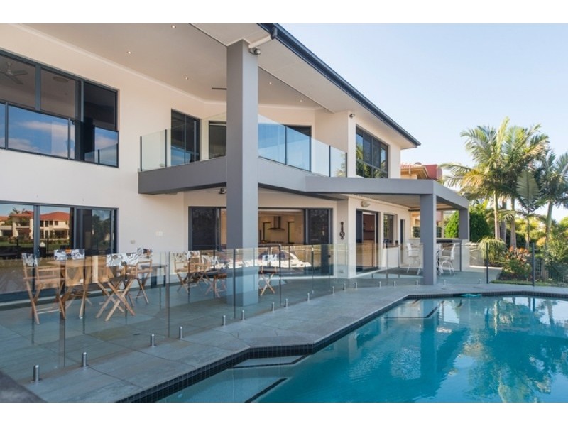 2330 Cressbrook Drive, Hope Island QLD 4212