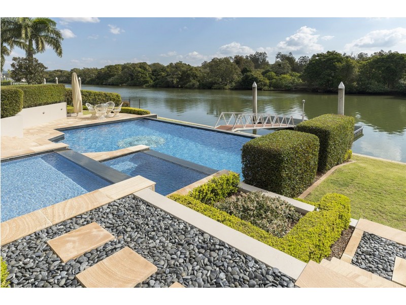 2510 Cressbrook Drive, Hope Island QLD 4212