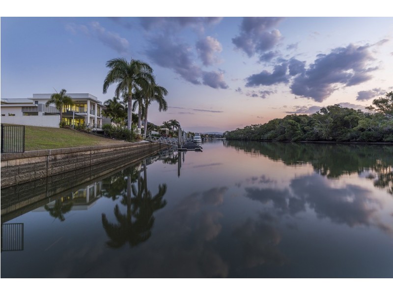 2510 Cressbrook Drive, Hope Island QLD 4212