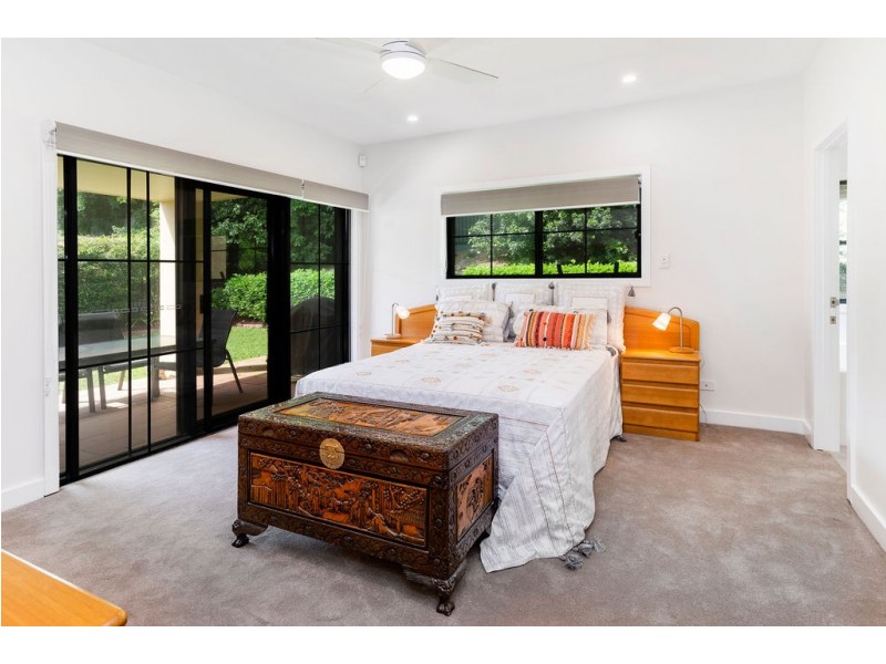 3298 Palladian Drive, Hope Island QLD 4212