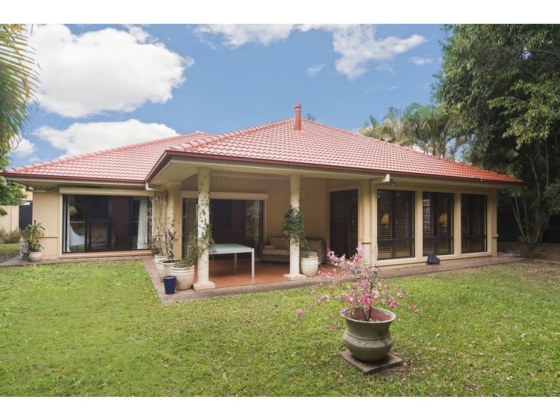 3152 Riverleigh Drive, Hope Island QLD 4212