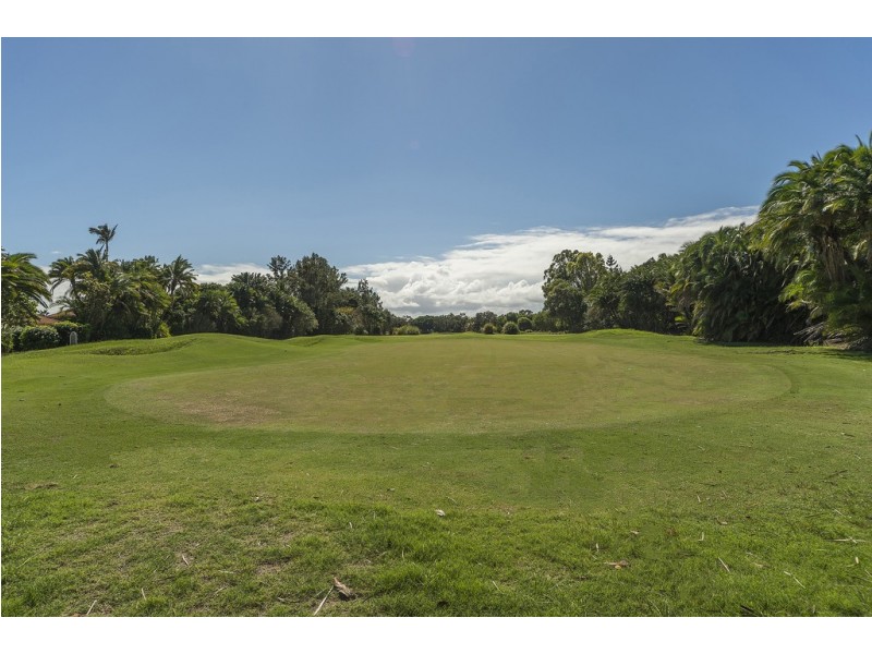 3160 Riverleigh Drive, Hope Island QLD 4212