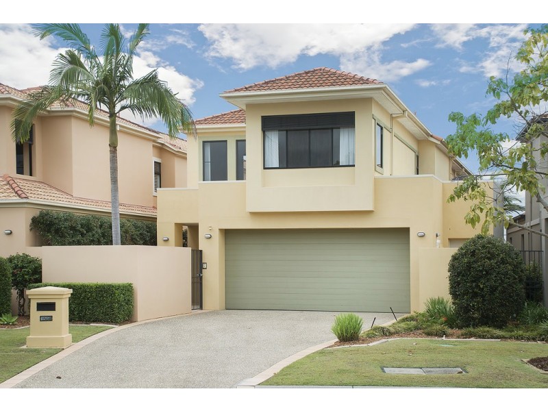 1504 Rosebank Way, Hope Island QLD 4212
