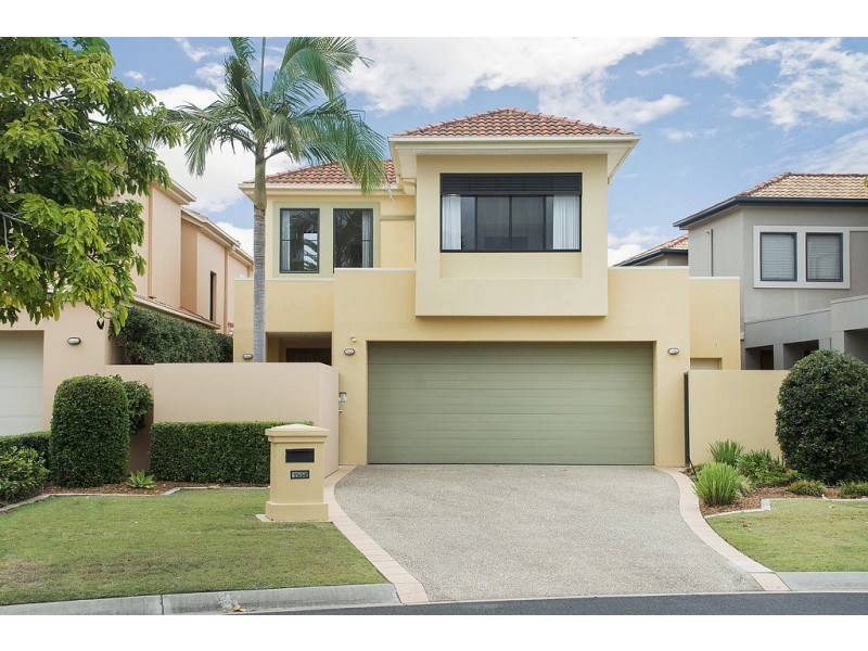 1504 Rosebank Way, Hope Island QLD 4212