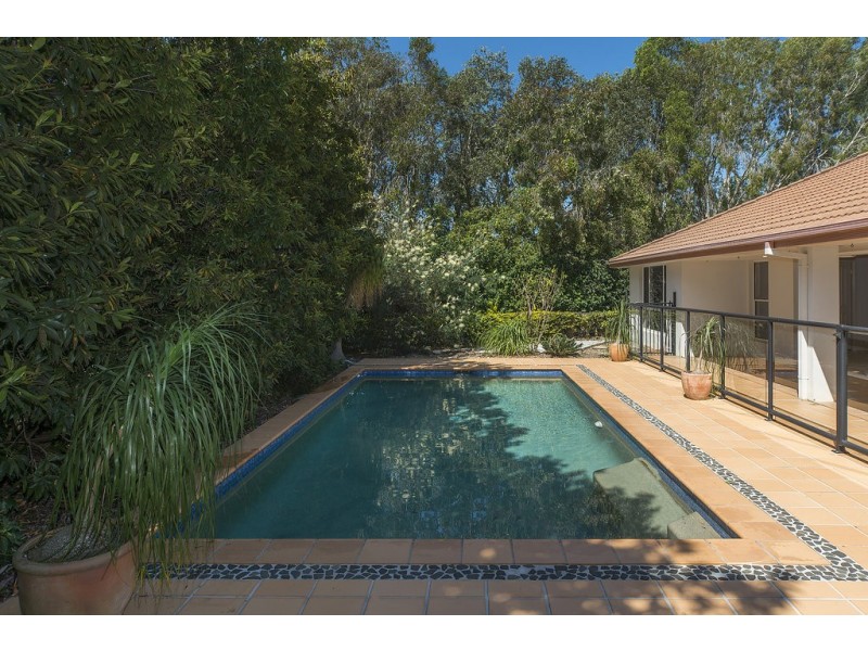 1028 Rosebank Way, Hope Island QLD 4212