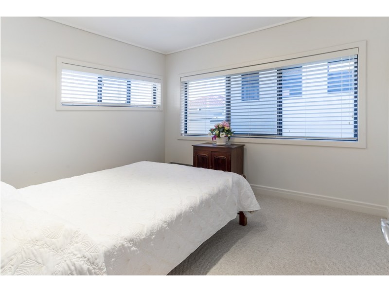 1513 Rosebank Way West, Hope Island QLD 4212