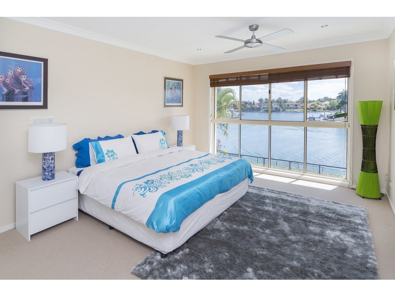 1076 Killymoon Drive, Hope Island QLD 4212