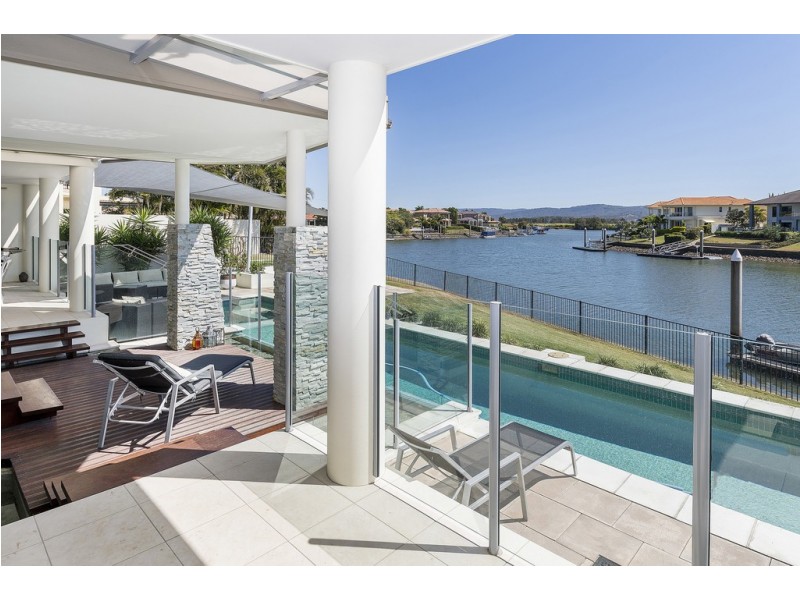 2150 Beaufort Way, Hope Island QLD 4212