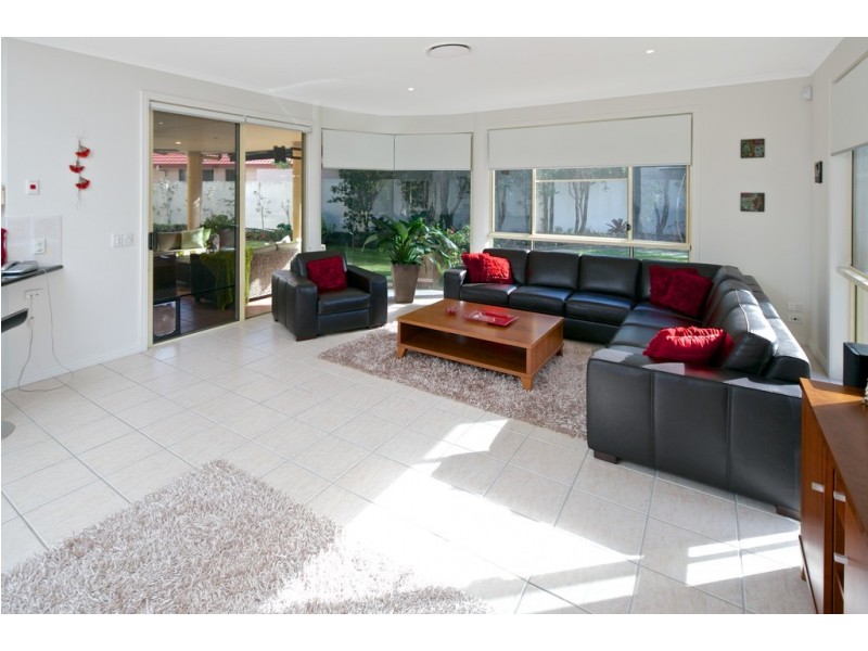 1636 Argyle Court, Hope Island QLD 4212