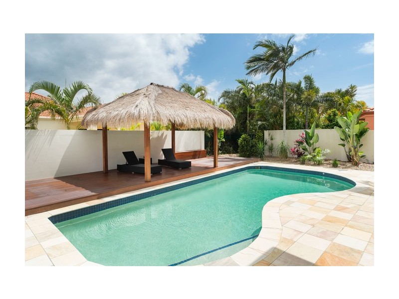 1650 Riverdale Drive, Hope Island QLD 4212