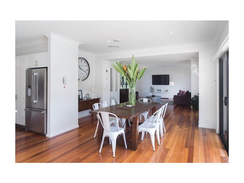 1650 Riverdale Drive, Hope Island QLD 4212