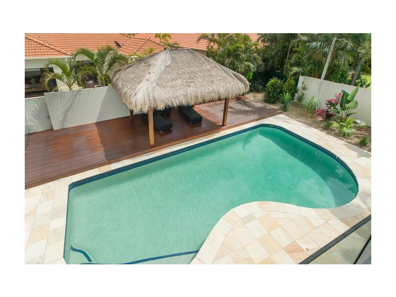 1650 Riverdale Drive, Hope Island QLD 4212