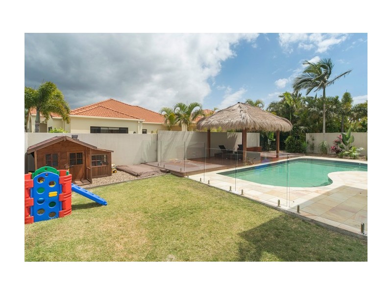 1650 Riverdale Drive, Hope Island QLD 4212