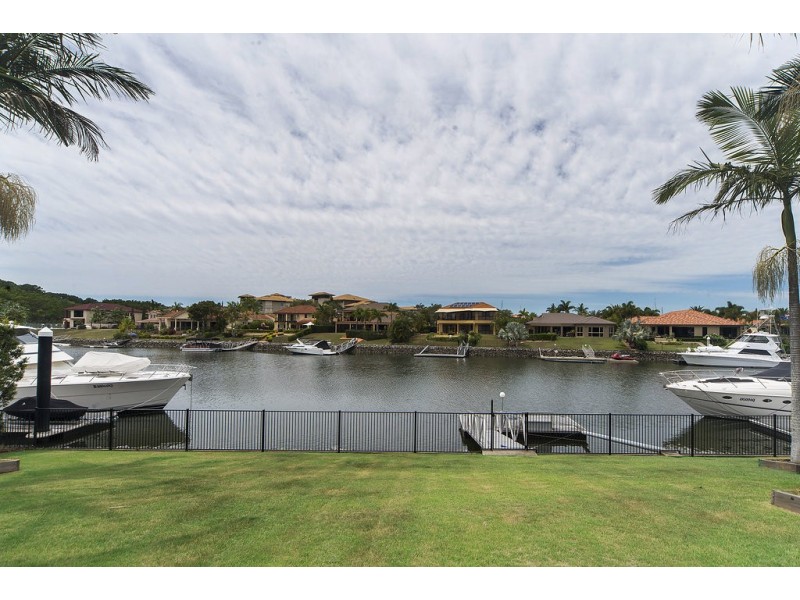 1071 Killymoon Drive, Hope Island QLD 4212
