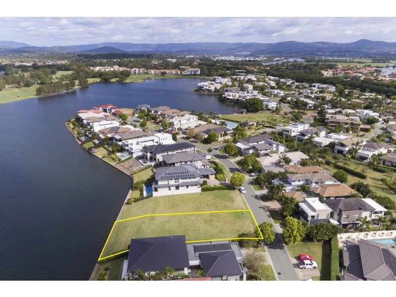 6183 Bolsena Circuit, Hope Island QLD 4212