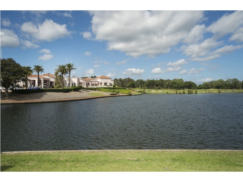 6183 Bolsena Circuit, Hope Island QLD 4212