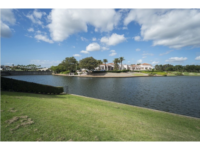 6183 Bolsena Circuit, Hope Island QLD 4212