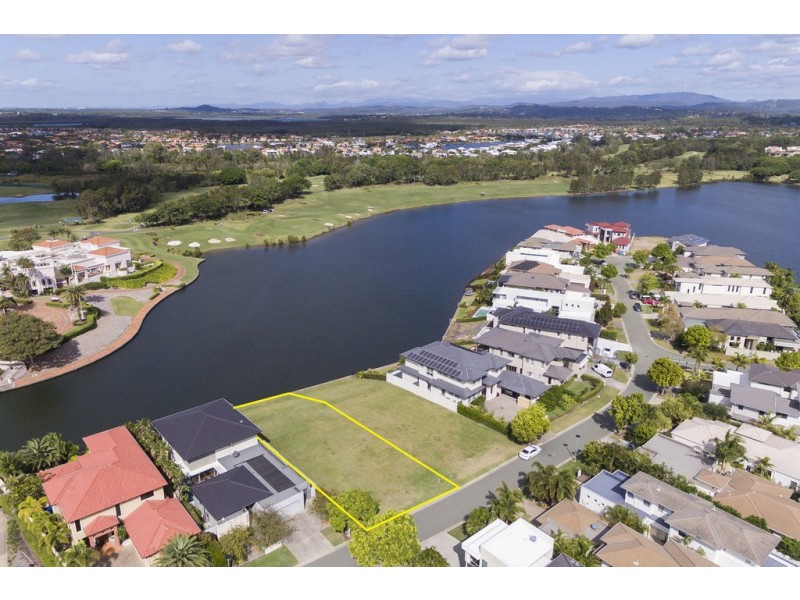 6183 Bolsena Circuit, Hope Island QLD 4212