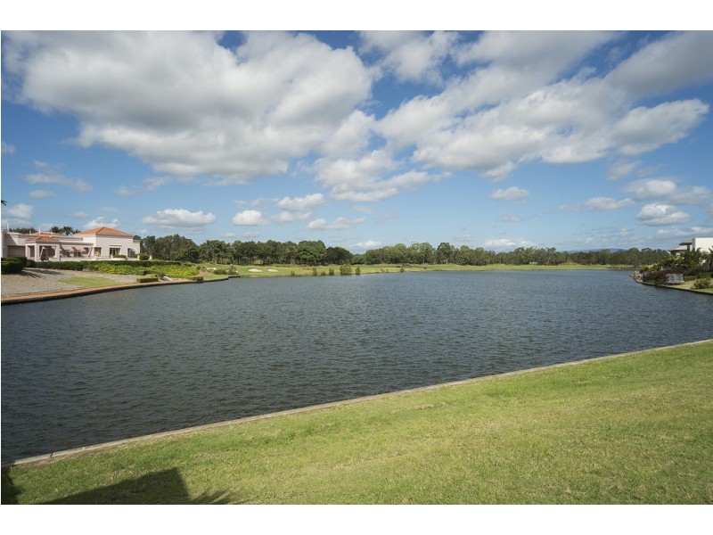 6183 Bolsena Circuit, Hope Island QLD 4212