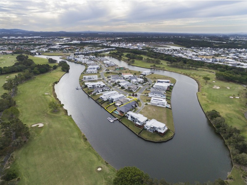 7636 Fairway Boulevard, Hope Island QLD 4212